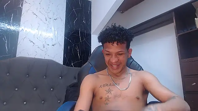 Snapshot of carlos_alber12 chatting on September 11, 2025, 7:25 pm carlos alber12 online show from September 11, 2025, 7:25 pm