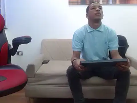 Snapshot of carlos_alber12 chatting on February 24, 2025, 7:41 pm carlos alber12 online show from February 24, 2025, 7:41 pm
