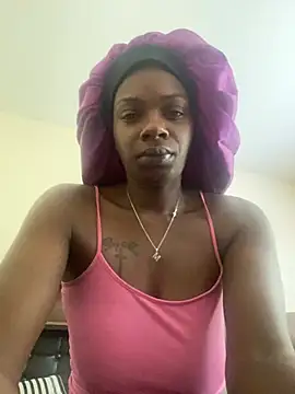 Snapshot of theprettysoles chatting on July 19, 2026, 2:03 pm theprettysoles online show from July 19, 2026, 2:03 pm