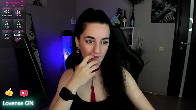 Snapshot of JessicaAlfo chatting on September 20, 2025, 2:38 am JessicaAlfo online show from September 20, 2025, 2:38 am