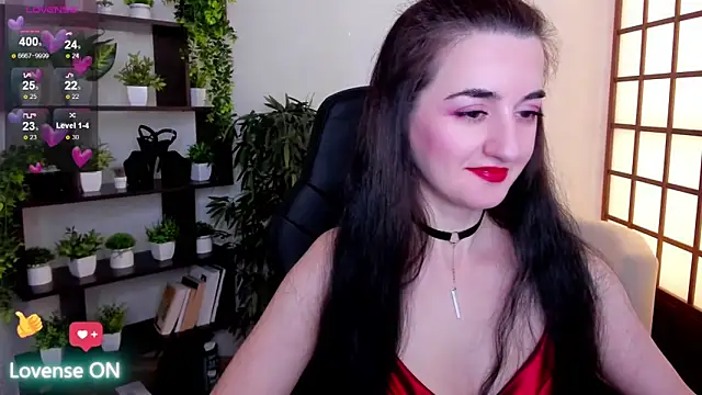 Snapshot of JessicaAlfo chatting on October 25, 2025, 2:22 am JessicaAlfo online show from October 25, 2025, 2:22 am