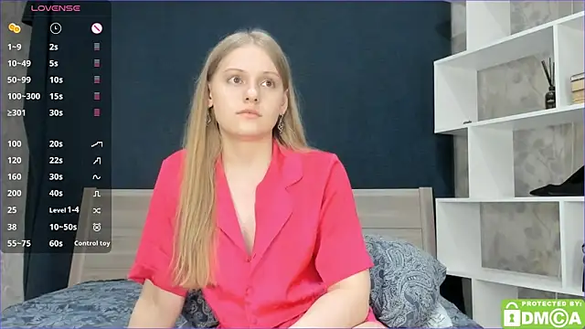 onelovelyalice online show from March 11, 2025, 9:15 pm