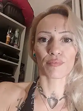 Malessia12 online show from March 6, 2025, 2:19 am