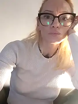 Malessia12 online show from January 23, 2025, 3:05 am