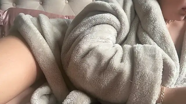 blissdimicco online show from March 24, 2026, 9:20 am