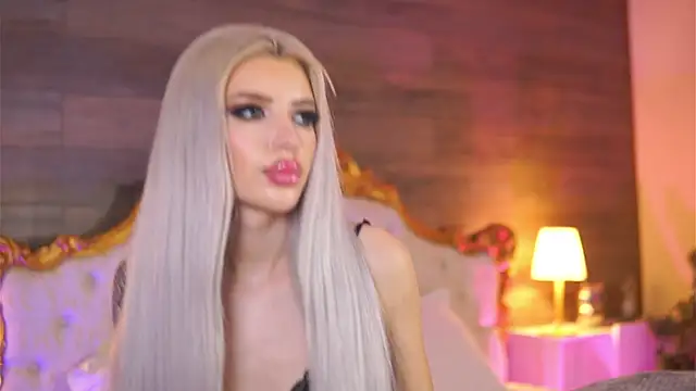 Snapshot of Juicy_Jessye chatting on March 12, 2025, 2:09 am Juicy Jessye online show from March 12, 2025, 2:09 am