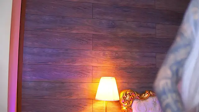 Juicy Jessye online show from March 17, 2026, 8:45 pm