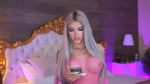 Snapshot of Juicy_Jessye chatting on October 8, 2025, 7:47 pm Juicy Jessye online show from October 8, 2025, 7:47 pm