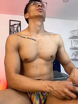 Snapshot of ApoloCruz chatting on September 26, 2025, 4:19 am ApoloCruz online show from September 26, 2025, 4:19 am