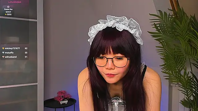 Snapshot of SilverAmos chatting on February 16, 2025, 10:55 pm SilverAmos online show from February 16, 2025, 10:55 pm