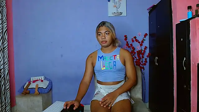 electrabrowns online show from October 3, 2025, 1:09 am