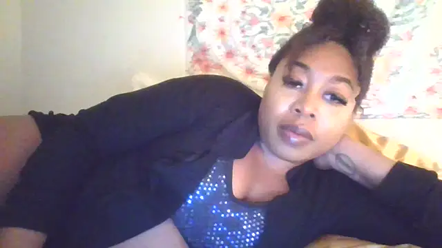 angeliquebelcali online show from September 25, 2025, 2:17 am