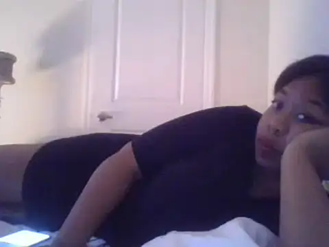 angeliquebelcali online show from March 12, 2025, 11:44 pm