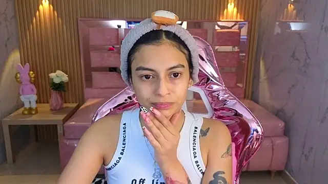 Snapshot of lilith_petit_sub chatting on October 26, 2025, 12:49 pm lilith petit sub online show from October 26, 2025, 12:49 pm