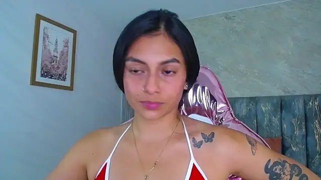 Snapshot of lilith_petit_sub chatting on February 4, 2025, 7:00 pm lilith petit sub online show from February 4, 2025, 7:00 pm