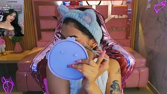 Snapshot of lilith_petit_sub chatting on October 10, 2025, 3:51 am lilith petit sub online show from October 10, 2025, 3:51 am