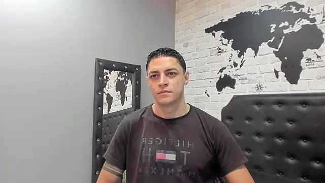 Frank Millers online show from November 19, 2025, 7:36 pm