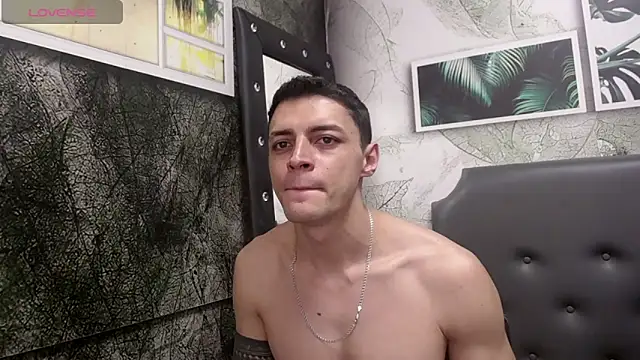 Snapshot of Frank_Millers chatting on March 3, 2025, 5:31 pm Frank Millers online show from March 3, 2025, 5:31 pm