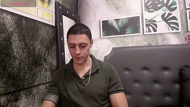 Snapshot of Frank_Millers chatting on February 27, 2025, 5:47 pm Frank Millers online show from February 27, 2025, 5:47 pm