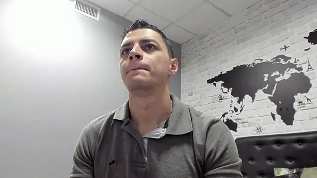 Frank Millers online show from December 5, 2025, 7:01 pm