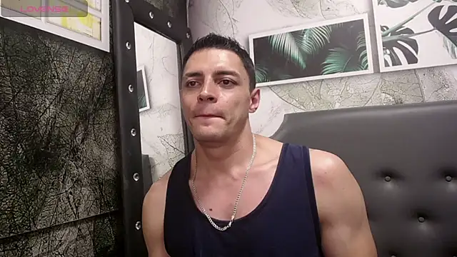 Snapshot of Frank_Millers chatting on February 26, 2025, 10:58 pm Frank Millers online show from February 26, 2025, 10:58 pm