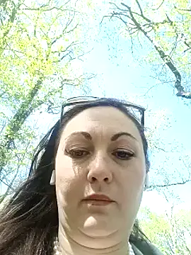 AdorahB3ll3 online show from April 6, 2026, 12:50 pm