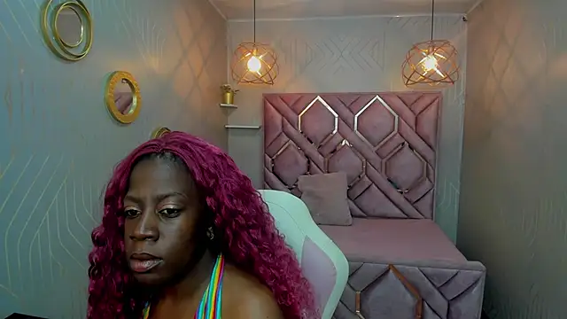 nefertiti ebony online show from February 22, 2025, 4:18 am