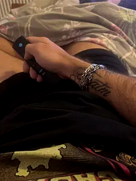 Snapshot of thor955555 chatting on October 18, 2025, 5:31 am thor955555 online show from October 18, 2025, 5:31 am