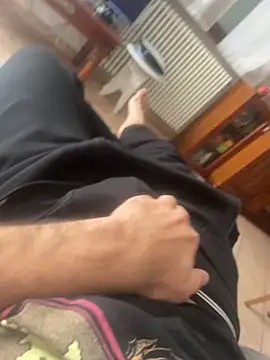 Snapshot of thor955555 chatting on October 19, 2025, 8:28 am thor955555 online show from October 19, 2025, 8:28 am