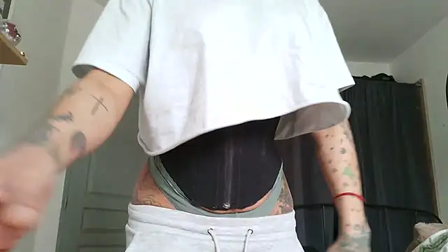 serena  vedette online show from April 10, 2026, 11:06 am