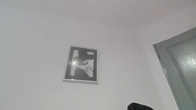 serena  vedette online show from November 7, 2025, 11:26 am