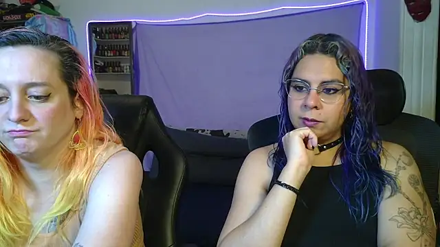 Evelan420 online show from March 5, 2026, 7:43 pm