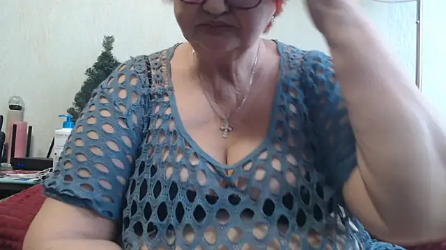 Snapshot of DeniseeRosea chatting on March 20, 2025, 1:15 pm DeniseeRosea online show from March 20, 2025, 1:15 pm