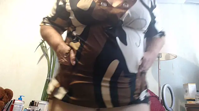 Snapshot of DeniseeRosea chatting on October 26, 2025, 7:09 am DeniseeRosea online show from October 26, 2025, 7:09 am