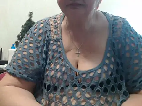 Snapshot of DeniseeRosea chatting on March 19, 2025, 3:20 am DeniseeRosea online show from March 19, 2025, 3:20 am