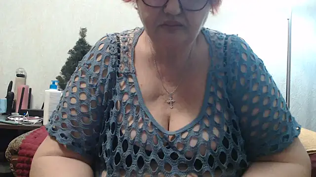 Snapshot of DeniseeRosea chatting on March 21, 2025, 12:18 am DeniseeRosea online show from March 21, 2025, 12:18 am