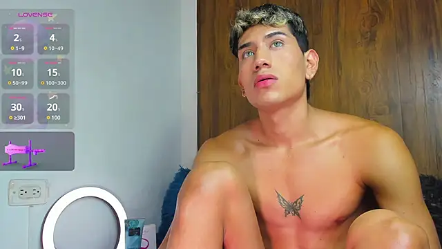 Snapshot of Jean_Miller20 chatting on February 26, 2025, 7:45 am Jean Miller20 online show from February 26, 2025, 7:45 am