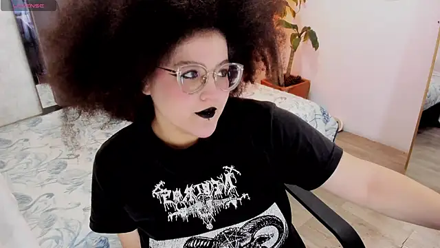 lilith mesa online show from October 19, 2025, 3:42 am