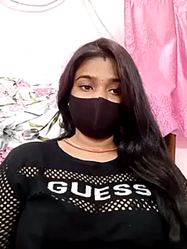 Simran-001 online show from March 4, 2025, 1:06 pm