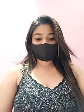 Snapshot of Simran-001 chatting on June 11, 2026, 12:24 pm Simran-001 online show from June 11, 2026, 12:24 pm