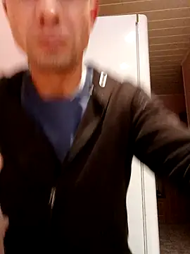 Snapshot of russot chatting on January 21, 2025, 7:58 am russot online show from January 21, 2025, 7:58 am