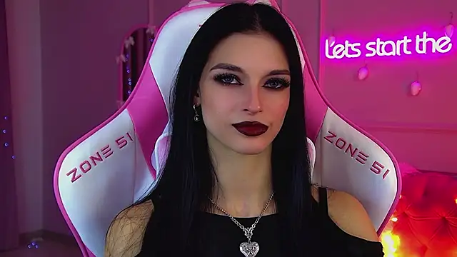 BeverlyMost online show from December 20, 2025, 6:38 am