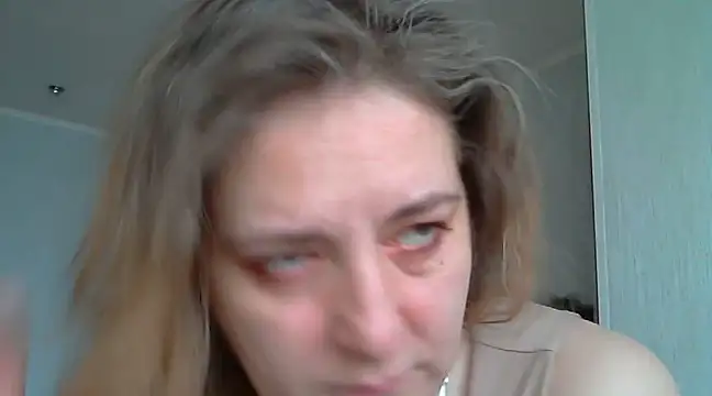 WriterInna44 online show from March 12, 2025, 11:10 am