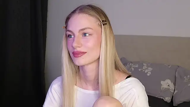 GabriellaOlsen online show from June 1, 2026, 5:12 pm