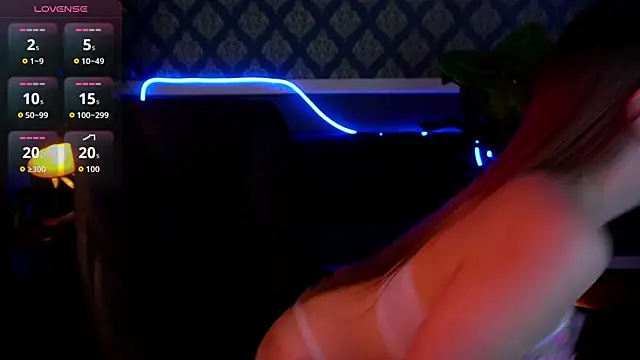 Snapshot of AureliaBliss_ chatting on September 27, 2025, 6:03 pm AureliaBliss  online show from September 27, 2025, 6:03 pm