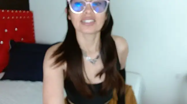 ShairaMarss online show from March 7, 2025, 1:51 pm