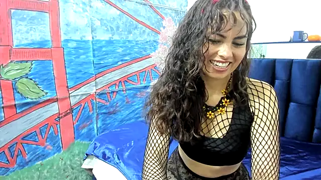 Snapshot of ShairaMarss chatting on September 22, 2025, 2:12 pm ShairaMarss online show from September 22, 2025, 2:12 pm