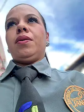 Ariana-07 online show from October 6, 2025, 1:23 pm