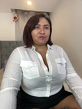 KarlaWild online show from February 26, 2025, 1:14 am