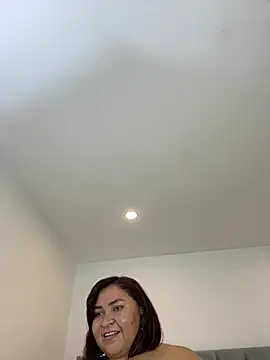KarlaWild online show from March 12, 2025, 4:08 am